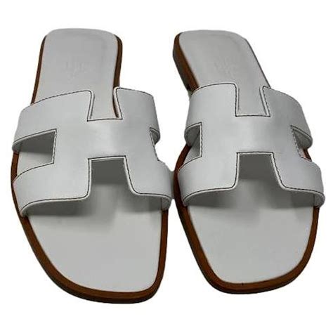 chanclas hermes precio|hermes colombia.